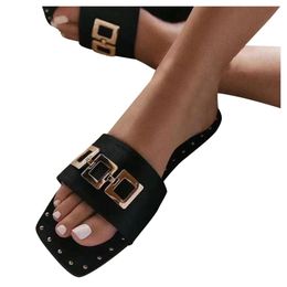 95 Shoes Slippers Women Women's Casual Fashion 2024 Non-slip Flip-flop Breathable Outdoor Soft Bottom Rivet Flat Sandals 's 439