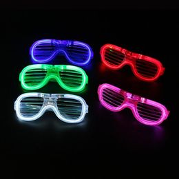 Party Decoration 1pcs Flash Luminous Star Love Blinds Hollow Out Glasses KTV Night Club Disco Dancing Concert Girls Boys Women Men Gift Toy