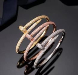 Full Stone Titanium Steel Gold Charm Screw Spike Bracelet Designer Bracelets Luxury Bangle