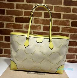 Original Quality Shoulder Handbag Women Leather Handbag Designer Lady Clutch Purse Big CGletter Printed Yellow Cloth Bag Fashion Tote Handbag 631685 style 44