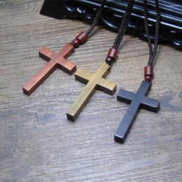 Pendant Necklaces 2023 Trend Sandalwood Cross Necklace For Men Women Ebony Natural Wood Punk Clothing Sweater Retro Accessories