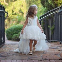 New High Low Flower Girl Dresses Crystals Rhinestones V-neck with Lace Long Train for Kids Birthday Party Gowns