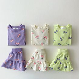 Clothing Sets 2023 Summer Girl Clothes Set Printed Cherry Short Sleeve T shirt Skirts 2PCS Toddler Suit 1 5 Years Kids Infant Outfit 230307