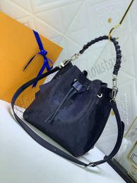 Neo noe kova omuz çanta torbası çanta tasarımcısı m59554 kadın deri içi boş out brawstring crossbody muria totes çanta m55800 sırt çantası cüzdanı