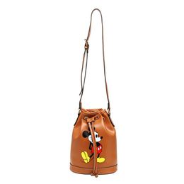 2021 new bag woman shoulder hhgood autumn and winter fashion underarm bag water bucket-bag Cartoon characters print size21 27 14c274u