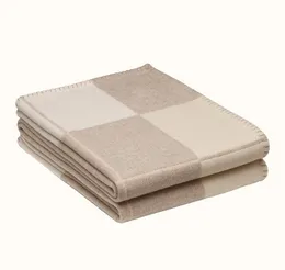 All-match Letter Cashmere Designer Blanket Soft Wool Scarf Shawl Portable Warm Plaid Sofa Bed Fleece Knitted King Size