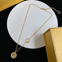 Disc Slide Pendant Necklaces with Diamond Border Women Circle Ring Geometry Design Necklaces Part Hollow Dedicate Lady Jewellery