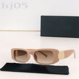 Black shades glasses luxury designer sunglasses for women pink cool girls beach uv protection occhiali da sole fashion accessories mens sun glasses PJ025 C23