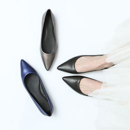 Dress Shoes Single Flat Shoe Female Pointed Toe Black Blue Shallow Professional Daily Work Flats Size 33 42 43 44 230307