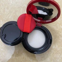 Compact Cushion Foundation 15g in 2 Shades fond de teint Makeup Kit