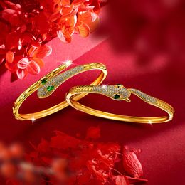 Women Bangle Bracelet Simple Design Light Luxury Slightly Inlaid Snake 18k Yellow Gold Filled Wedding Party Jewellery Gift