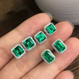 Charm Huitan Gorgeous Green Cubic Zirconia Stud Earrings for Women Noble Wedding Party Earring Nice Birthday Gift Lady Fashion Jewelry G230307