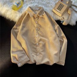 Men's Casual Shirts Autumn Winter Solid Colour Loose Long Sleeve Vintage Blouses Male Streetwear Corduroy O858 230306