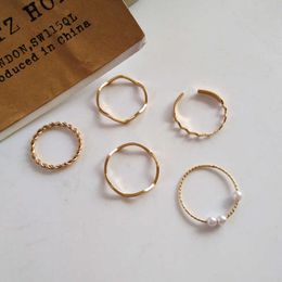 Band Rings 2021 New Retro Elegant Women's Multilayer Beautiful Finger Ring Pearl Ring Sets Rings for Women Accessories Fashion Jewelry AA230306