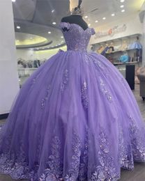 Lilac Purple Off the Shoulder Quinceanera Dress Appliciques Födelsedagsfestklänningar Beaded Ball Gown Prom Dresses Vestido de 15 Anos 0516