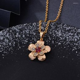 Pendant Necklaces Flowers With Stones Women Gold Colour Chain Giving Girl Friend Gifts Party Everyday Wear Jewellery