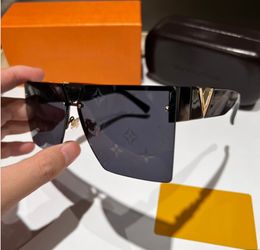 lüks Tasarımcı güneş gözlüğü Moda Sunglass UV dayanıklı popüler erkek kadın Retro Tasarımcılar kare güneş cam Rahat Çok yönlü gözlük