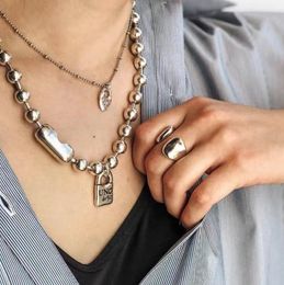 Halsketten mit Anhänger aus Edelstahllegierung Silberfarbene Perlenkette kann als Geschenk an Frauen im kostenlosen Großhandel verschenkt werden 230307