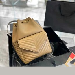 High Quality Luxury Designer women backpack book bag Leather Backpacks Bags Womens handbag Fashion Casual Chain Small Women Shoulder bag