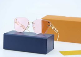 2023 Diseñador Hombres y mujeres gafas de sol Lentes de flores Gafas de sol Moda de verano 1739 6188 nuevo diseño único clásico Gafas de sol Gafas protectoras