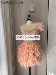 2023 Cocktail Dresses Real Image Arabic Blush Pink Feather Crystal Beaded Short Mini One Shoulder Sheath Evening Prom Party Dress Homecoming Gowns Cutaway Sides