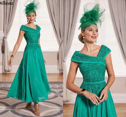 Elegante Hunter Green Mother of the Bride Dresses para casamento fora da renda do ombro Mis de uma linha de chiffon Party Fester Wear Women Length Lndle Lndle Groom Mother's Dalt