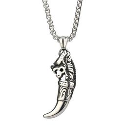 Pendant Necklaces Vintage Wolf Tooth Pendant Necklace Men Fashion Jewelry Hiphop Stainless Steel Metal Accessories Punk Long Sweater Chain Gifts L2404 L2404