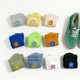 Women Socks Q Streetwear Flower Embroider Cute Long Tube Cotton Casual Scoks Harajuku Kawaii For Ladies