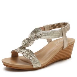 Sandals Summer Women Sandals Wedges Casual TStrap Gladiator Sandals Fashion Bling Gold Silver Knitted Beach Flat Shoes Women Z0306