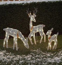 Placas decorativas 3pcs Iron Art Elk Deer Christmas Garden Decoration com LED Light Glitter Glitter Rena