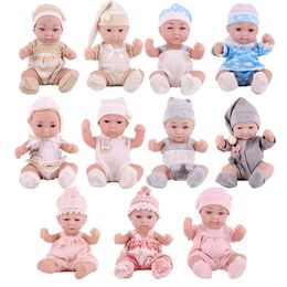 Dolls 11Inch Reborn Baby Doll Bebe Soft Silicone 30cm DIY Kit Adorable Santa Claus Outfit Grey Eyes Toddler Girls Toys For Children l230307