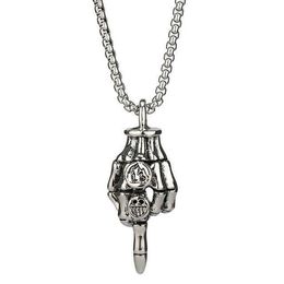 Necklaces Vintage Middle Finger Pendant Necklace Men Fashion Jewellery Hiphop Stainless Steel Metal Accessories Punk Long Sweater Chain Gift L2404