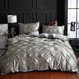 Bedding sets Luxury Rayon Pinch Pleated King Size Bedding Set Satin High-end Duvet Cover Set Double Bed Quilt Cover with Pillowcase No Sheets 230308