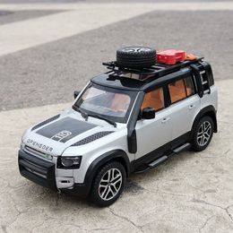 Diecast Model 1 24 Rover Defender Alloy Car Model Diecast Metal Toy Off-Road Vehicles Car Model Simulation Sound and Light Childrens Gift 230308