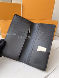 Designer Wallets women's Leather Clutch men Luxury wallet POCHETTE VOYAGE Real design VERTICAL BRAZZA Purse NEW SPAPER M80042