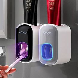 Toothbrush Holders Automatic Toothpaste Dispenser Bathroom Accessories Set Squeezer Wall Mount Holder Rack Tool 230308