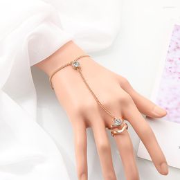Charm Bracelets Aprilwell Finger Ring Link Chain Bracelet For Women Lady Trendy Cuff Gold Shinny Wrist Aesthetic Fashion Jewellery