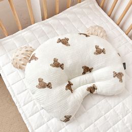 Pillows Cute Bear Baby Pillow 0-2Y born Baby Stuff Cotton Gauze Breathable Baby Accessories Four Seasons Pillow 230309