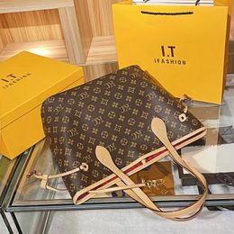 Top 2pcs/set High Qulity Classic Luxurys Bags Womens Handbags Flower Ladies Composite Tote PU Leather Shoulder Bag