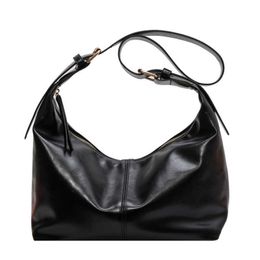 HBP Grandi borse di hobo per donne 2024 tendenza rosa designer vintage in pelle vintage borse ad alta capacità Lady Crossbody