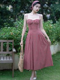 Casual Dresses SWEETXUE French Vintage Red Plaid Sexy Backless Spaghetti Strap Fairy Dress 2023 Summer Fashion Women's Fresh Chic