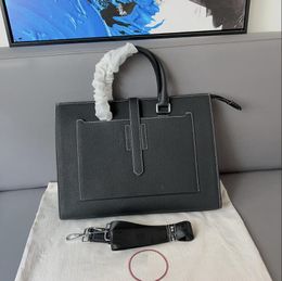 2023 Designers Mens Crossbody Bags Luxury Men Briefcases Brand Genuine leather Messenger Envelope Bag Fashion Purses Single Shoulder bag tote Top quality