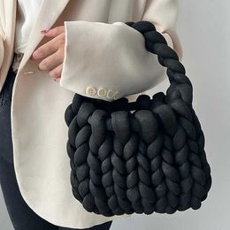 Luxury designer handbag Handbags Tote Bag Women's Wallet Beach Chunky Knit Purse Cloud Handbag for Women Handmade Female Crochet 230309