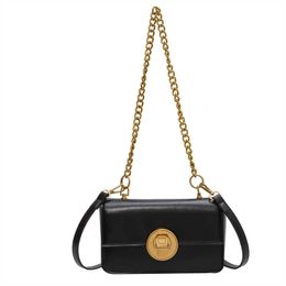 HBP Retro Chain Flap Bag for Women 2024 Spring Fashin Trend Designer Small Crossbody Bags Simple Handbags and Purses