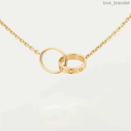 Fashion Classic Design Ciondolo Love tappo a vite Collana per uomo donna doppio anello ad anello pieno cz due file di diamanti ciondolo gioielli Collares