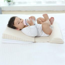 Pillows born Baby Sleep Pillow Anti Baby Spit Milk Crib Cot Sleep Positioning Wedge Anti-Reflux Cushion Cotton Pad Mat Drop 230309