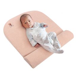 Pillows Pram Sleep Positioning Cushion Safety Baby Wedge Pillow Anti Spit Milk Crib Accessories Reflux Proof Memory Cotton born 230309