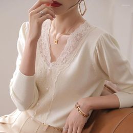 Women's Blouses Sweet V Neck Knitted Lace Blouse Autumn Fashion Elegant Loose Woman Shirt Vintage Long Sleeve White Shirts Tops Blusas 23772