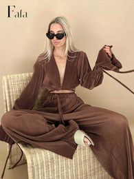 Women's Tracksuits 2022 Autumn New Pleated 2 Piece Set Women Long Sleeve Crop Tops And Wide Leg Pants Suit Office Ladies Elegant Bandage Outfits L230309