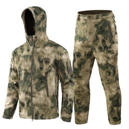 Men's Tracksuits Men Camouflage Jacket Sets Outdoor Shark Skin Soft Shell Windbreaker Waterproof Hunting Clothes Set Military Tactical Clothing 230309